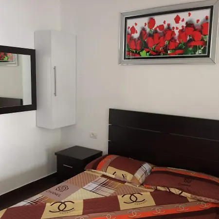 Apartment Holiday Home
